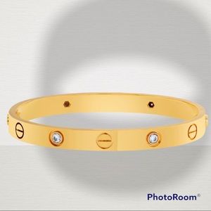 Cartier Love bracelet with 4 diamonds in 18k